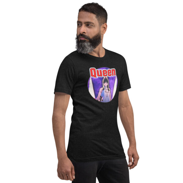 Queen Hræsvelgr Unisex Tee - Image 4